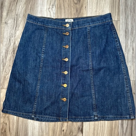 J. Crew Women's Denim Knee Length Button Front Skirt Size 31 NWT! - Picture 1 of 5
